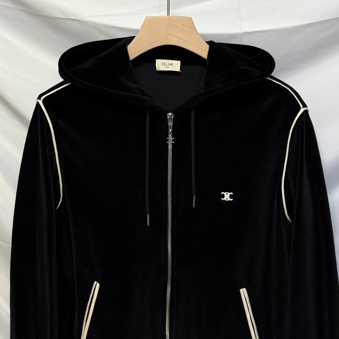 [S+급/S] 셀린느 트리오페 벨벳 후드 집업 블랙 상품이미지2