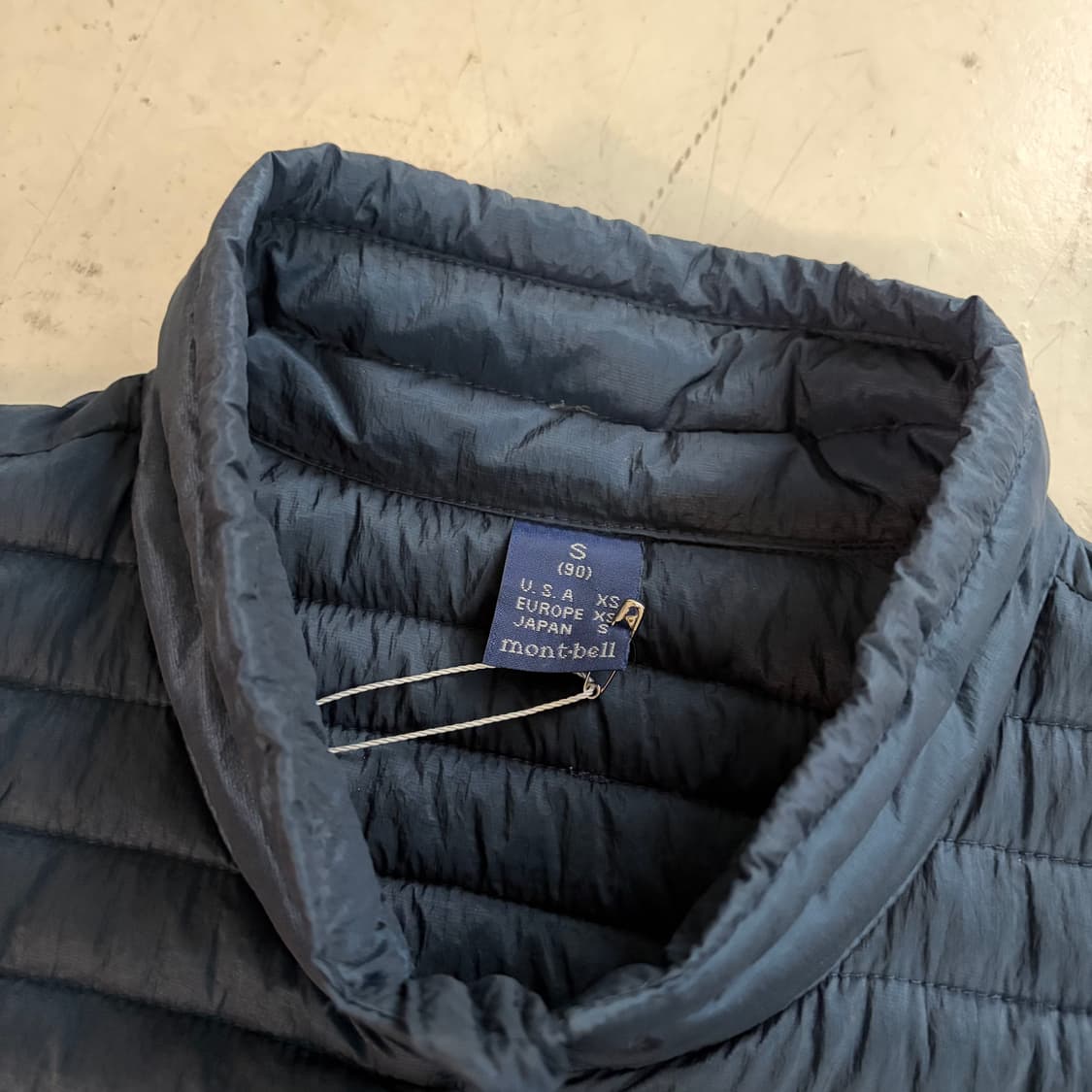 몽벨 빈티지 경량패딩 S 상품이미지6