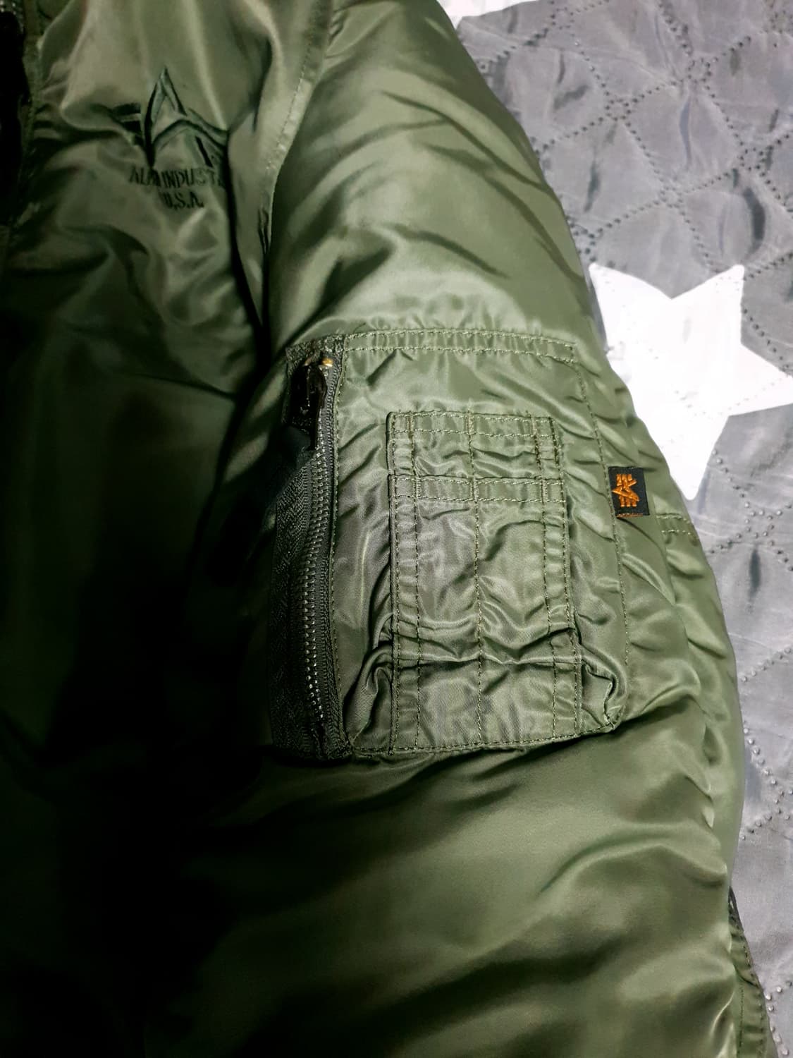 알파인더스트리 made in U.S.A  N3D 파카 세이지그린 (M) 상품이미지3