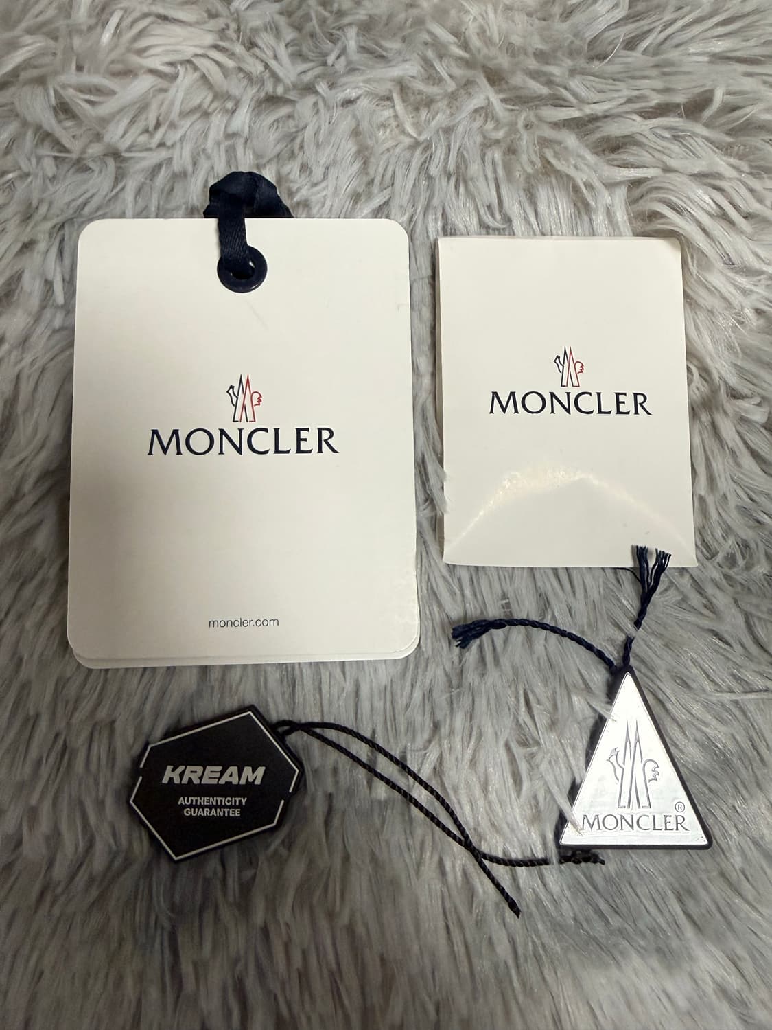 [25fw / 3size] 몽클레어 마야 유광 패딩 상품이미지5
