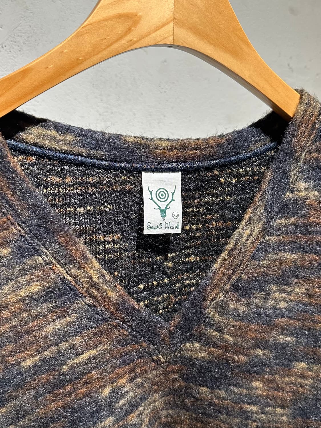 South2 West8 Side Slit V Neck Knit 상품이미지2