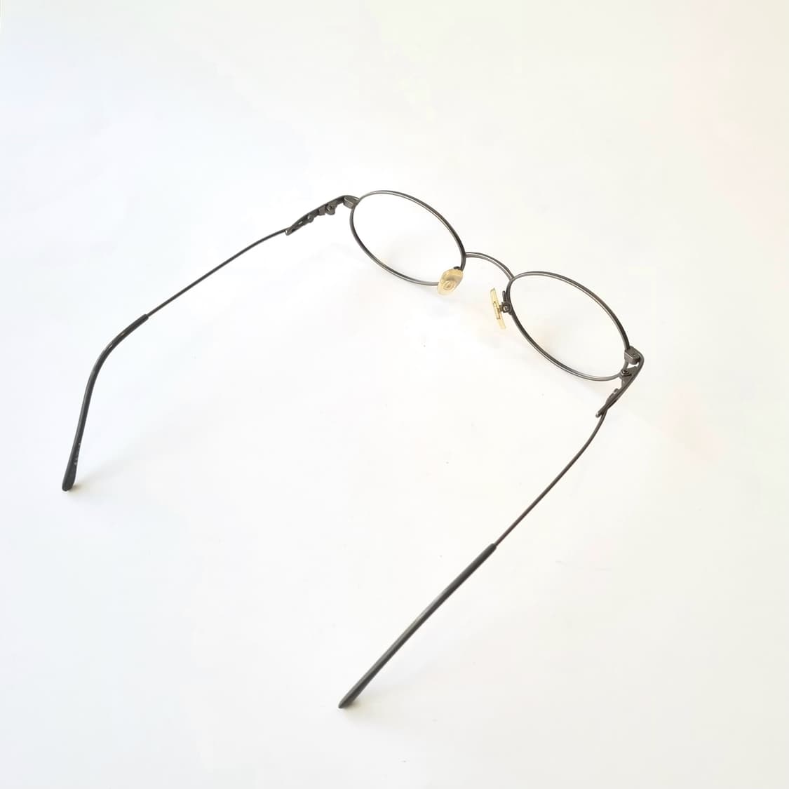 데드스탁 건메탈 브론즈 타원형 안경테  381 상품이미지6