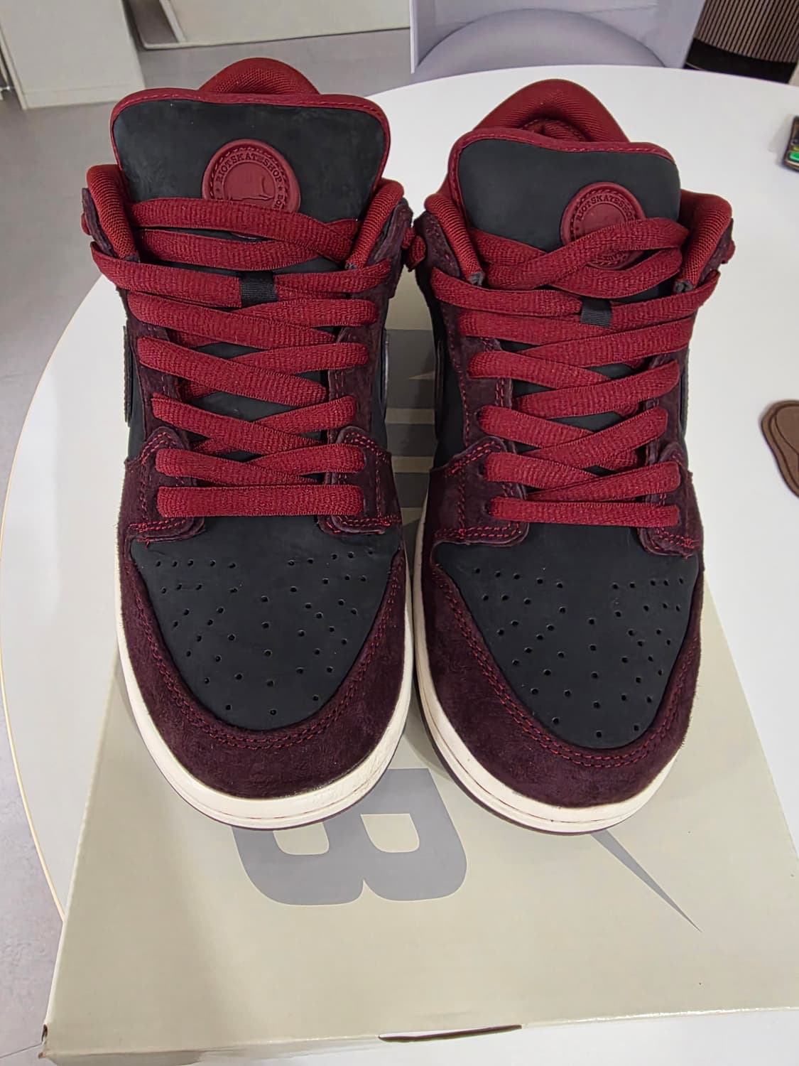 나이키 x 라이엇 스케이트샵 SB 덩크 로우 285 상품이미지3