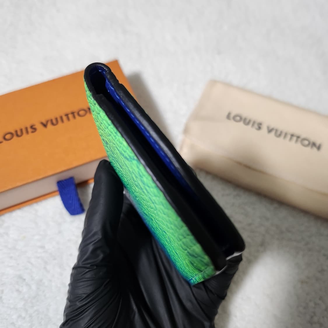 [한정판/풀구성]루이비통 토뤼옹 오거나이저 카드지갑 블루 그린 상품이미지5