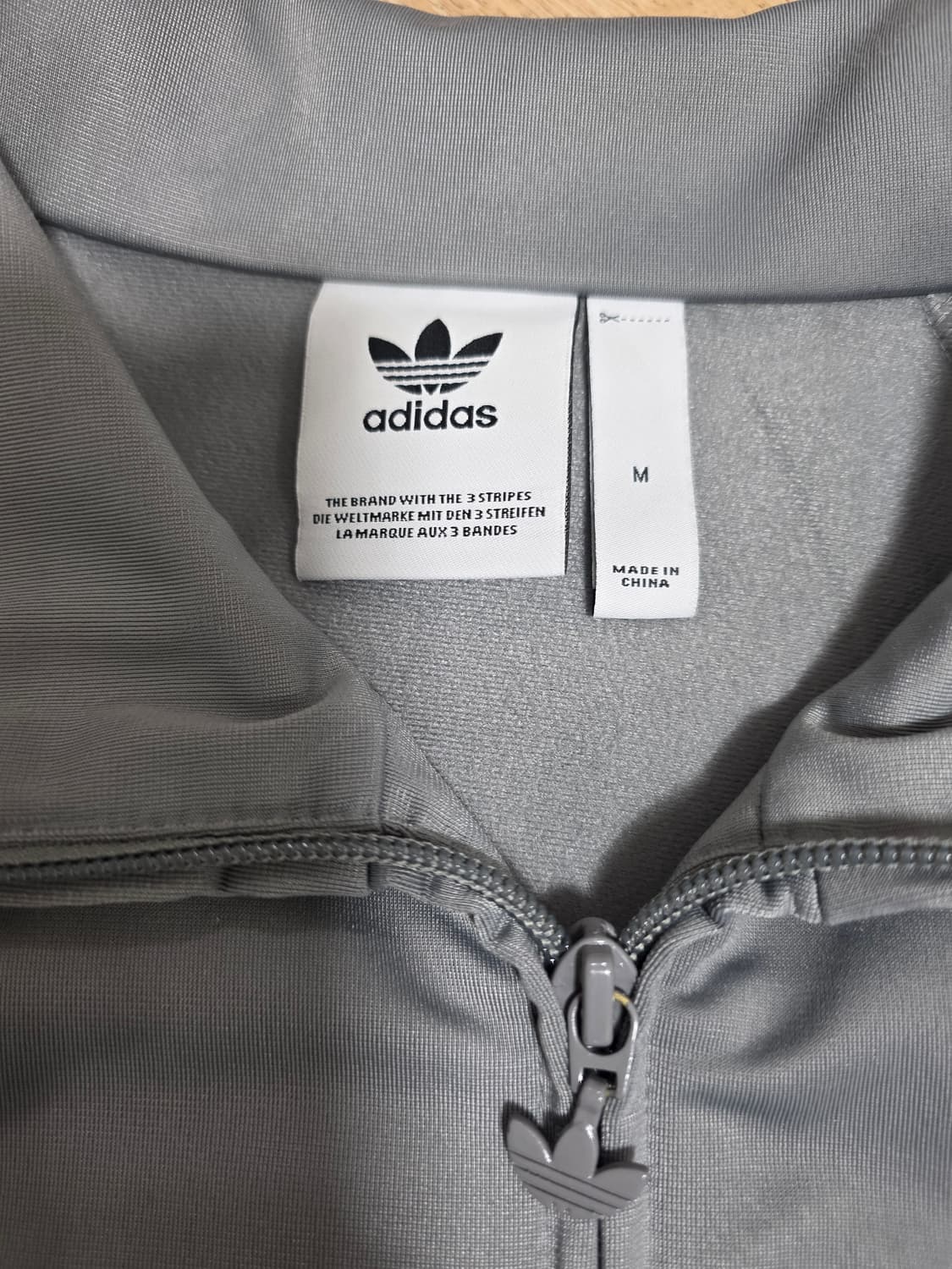 아디다스 리플렉티브 메탈 트랙탑 그레이 상품이미지4