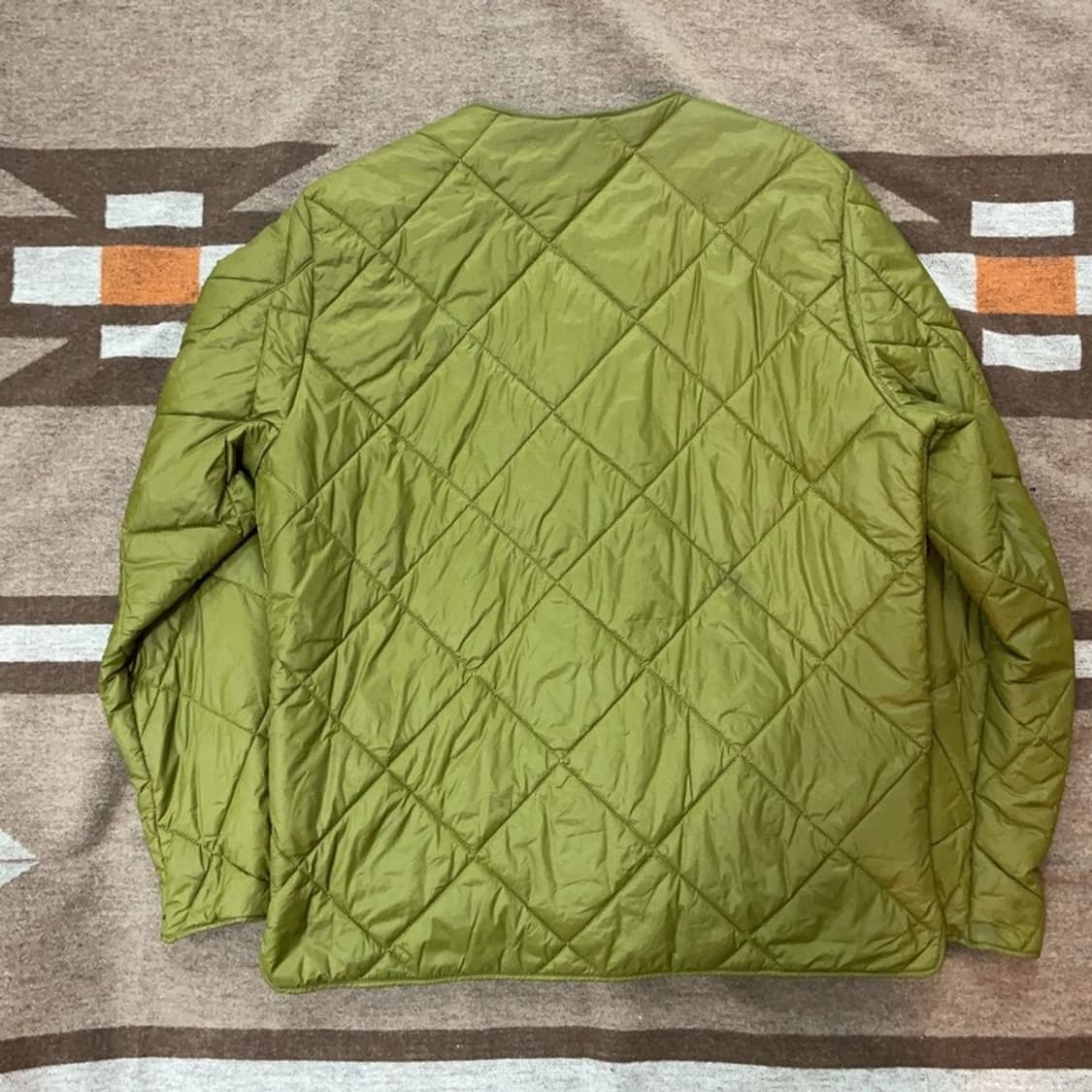 [100] 바버 리데스데일 퀼팅 패딩 상품이미지2