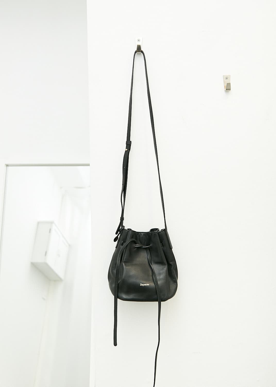 Leather Bucket Bag 상품이미지1