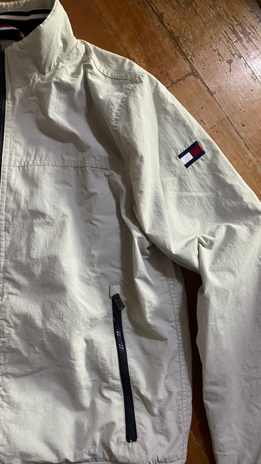 타미힐피거 라이트 그레이 남성 바람막이 M ( 100 ) 상품이미지3