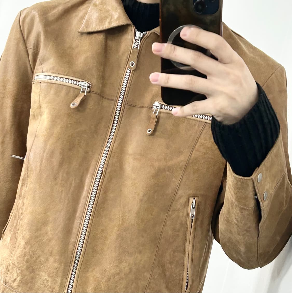 Licorice 돈피 스웨이드 바이커 자켓 상품이미지4