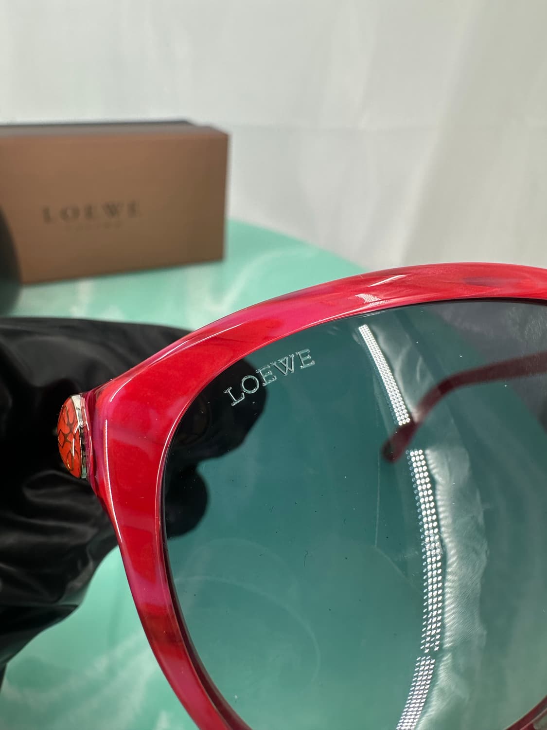 [새상품 무료배송] Made in Italy 로에베 선글라스 상품이미지2