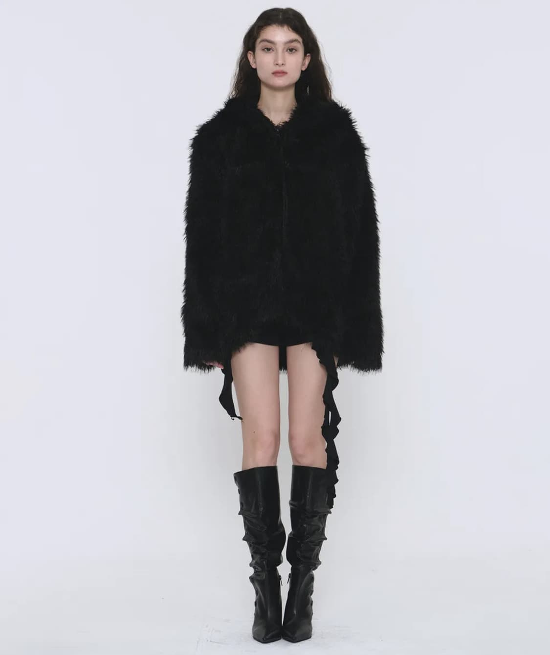 플레이스튜디오 블랙 퍼 후드 자켓 상품이미지2