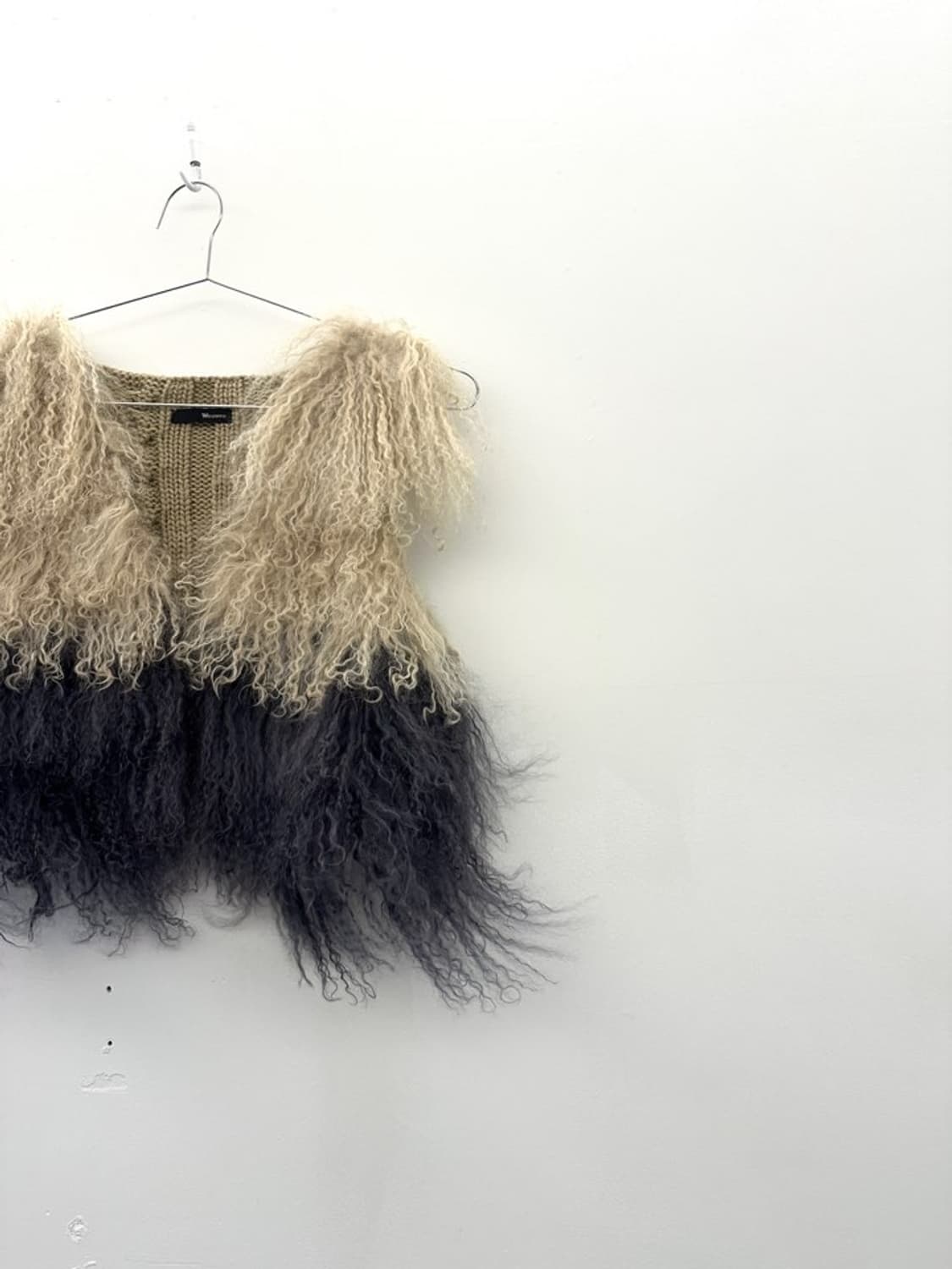 Curly color vest / beige & charcoal 상품이미지2