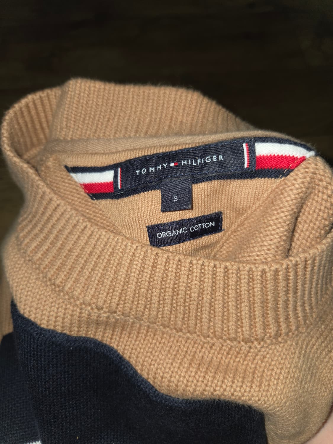 [정품] 타미힐피거 빅로고 니트 상품이미지3