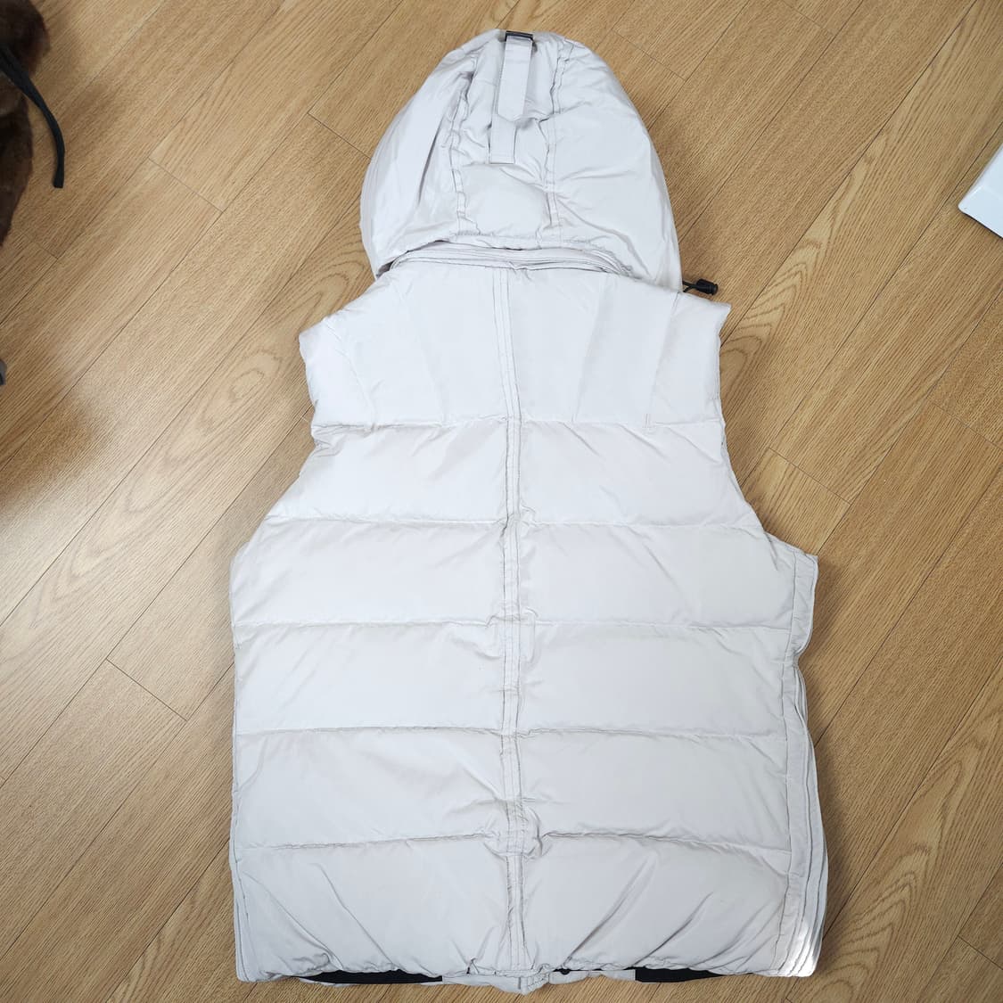 CP컴퍼니 구스패딩 조끼 고글 후드 베스트 100 상품이미지5