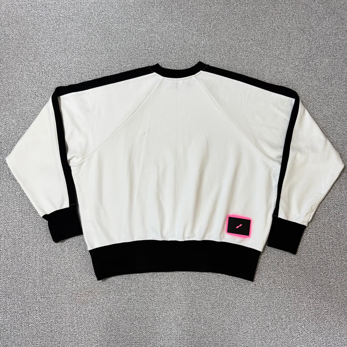 [정가 60만원] We11done 웰던 Homesick 맨투맨 상품이미지2