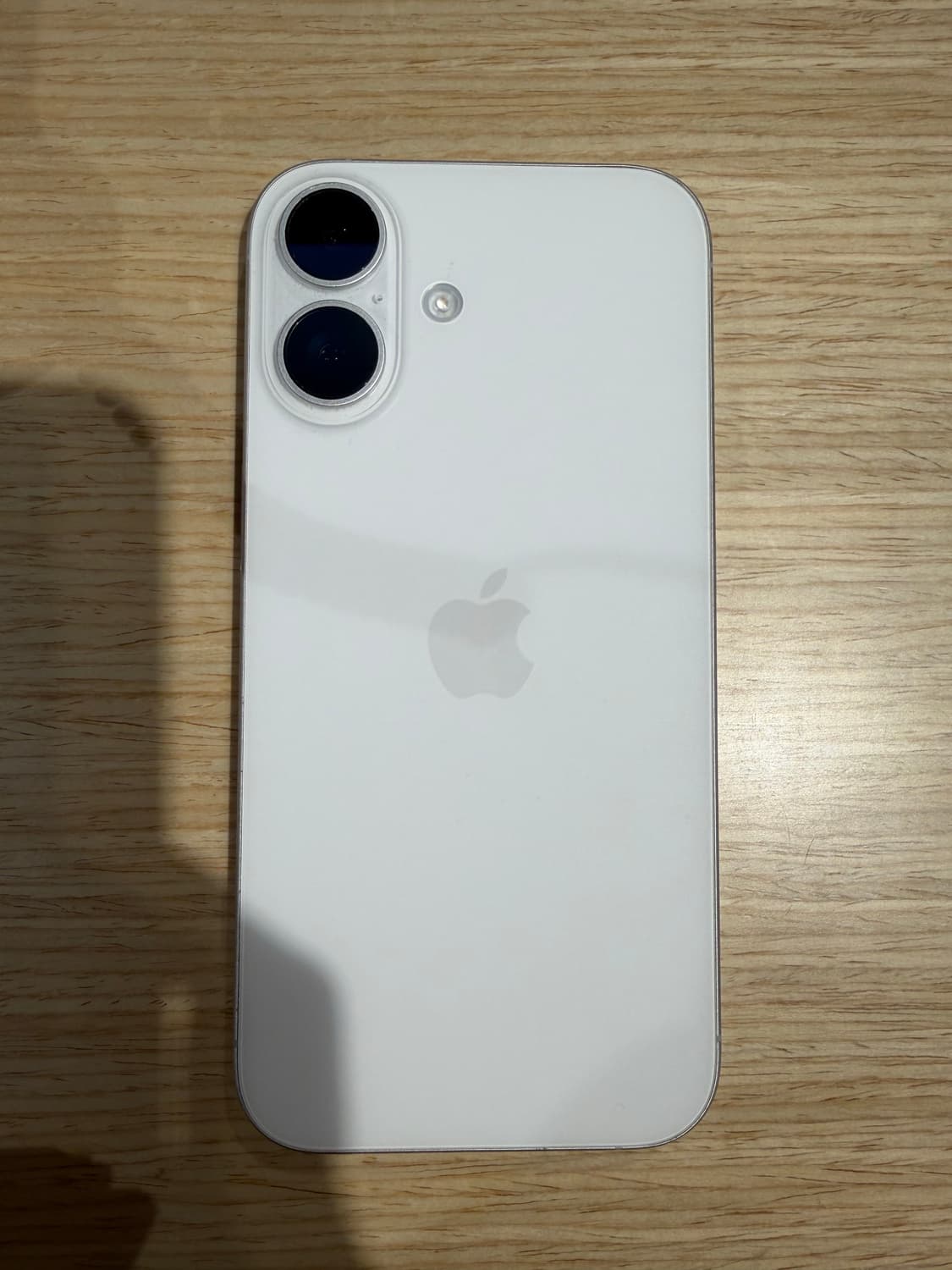 아이폰16 128G (배터리100퍼) 상품이미지1