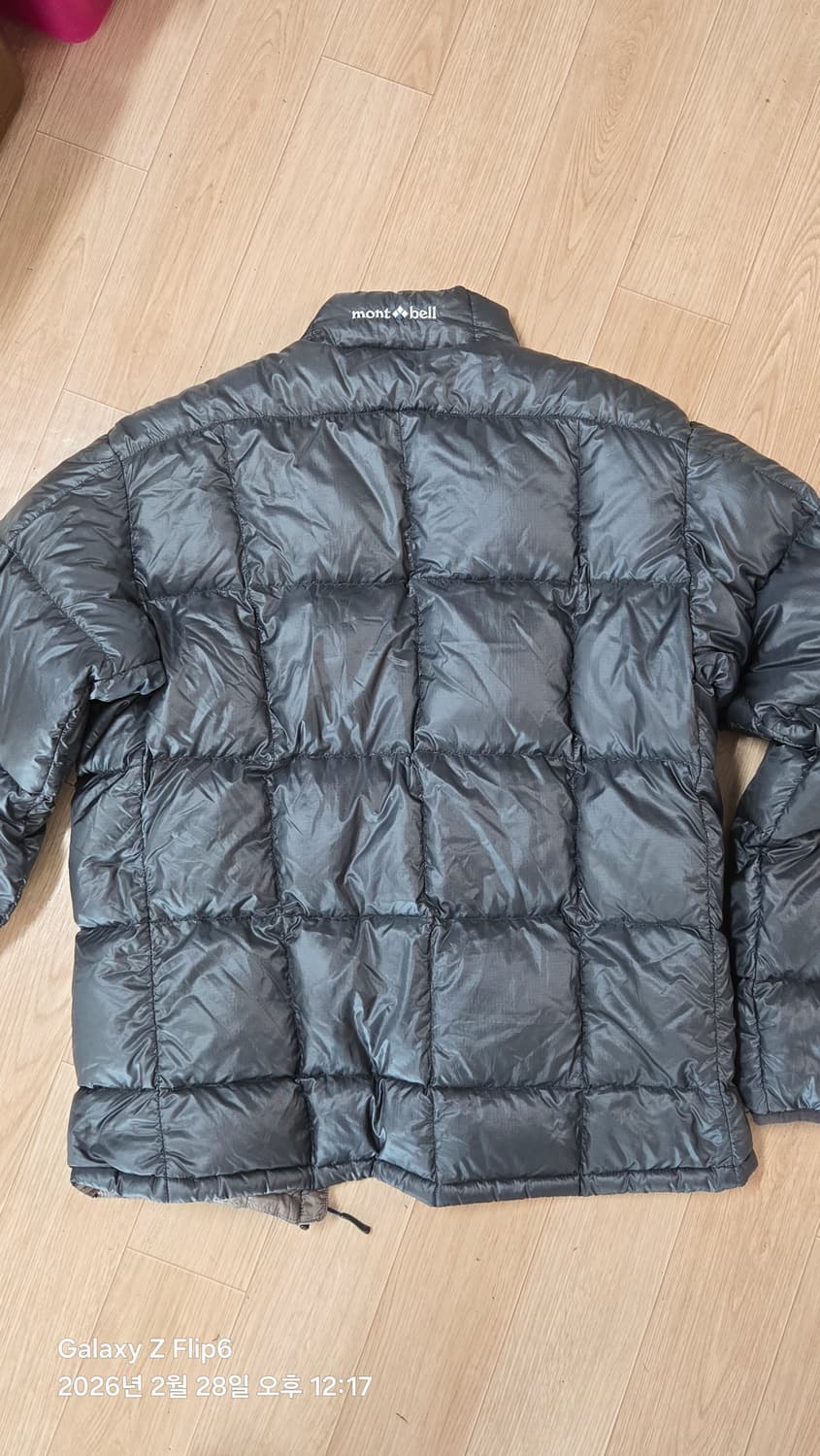 몽벨 800필 경량패딩 L 상품이미지5