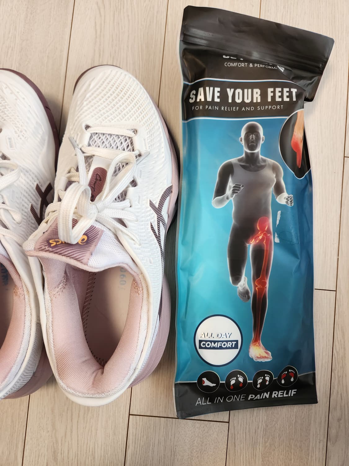 아식스 코트FF3 테니스화 올코트 클레이 사이즈250

거의 새거상태 오 상품이미지9