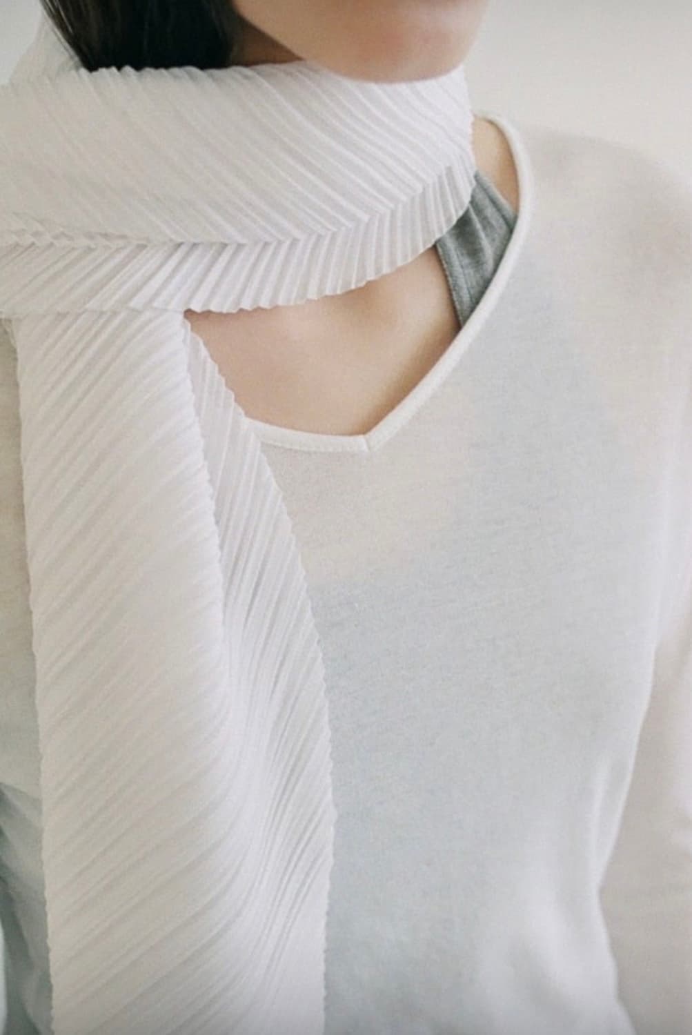 Ehre 플리츠 스카프 화이트 상품이미지2