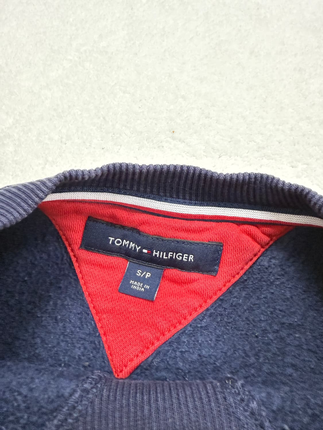 타미힐피거 기모 맨투맨 상품이미지3