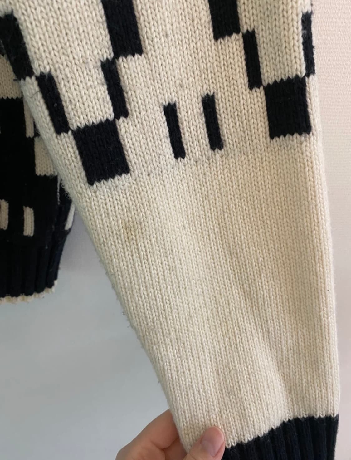 마크 곤잘레스 니트 집업 가디건 상품이미지3