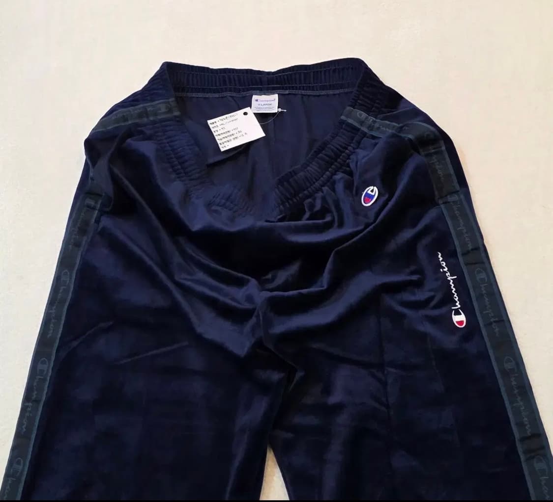 set. Champion [챔피온] 벨벳 트레이닝복 상품이미지2