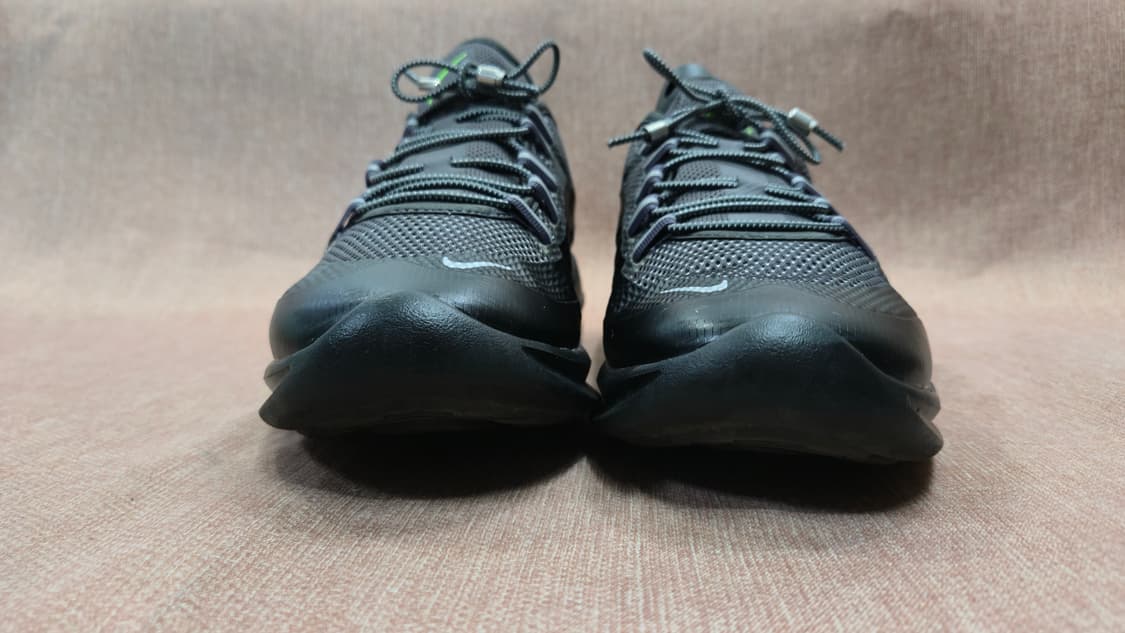 나이키 285mm- 상태최상 에어맥스 엑시스 블랙 스니커즈 운동화 상품이미지3