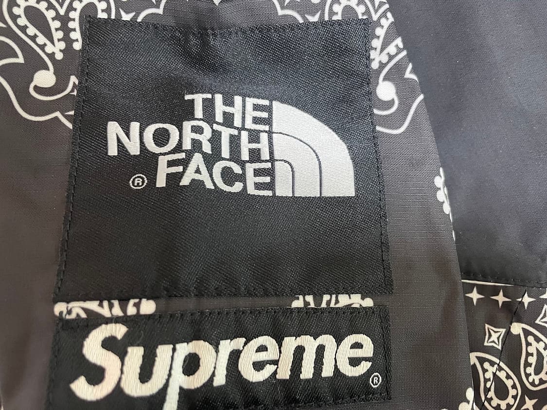 [M]슈프림x노스페이스 반다나 자켓 상품이미지5