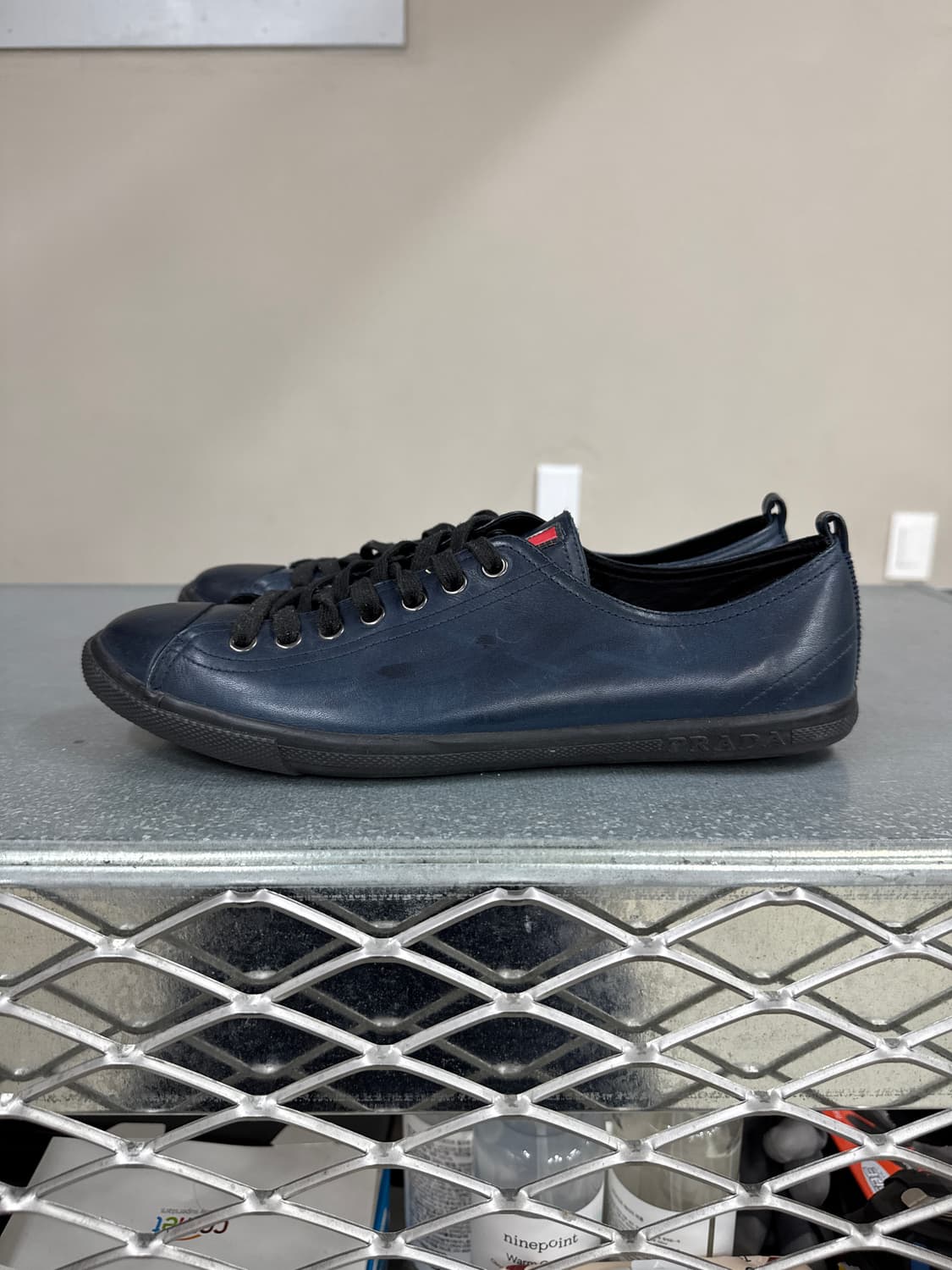 프라다 레더 스니커즈 9.5 상품이미지1