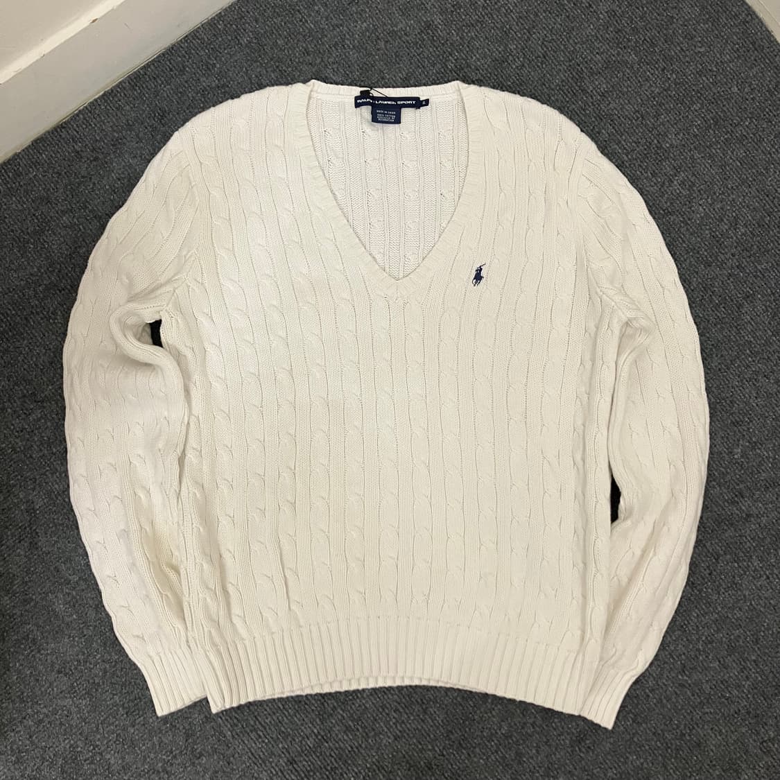 60 폴로 브이넥 니트 화이트 상품이미지2