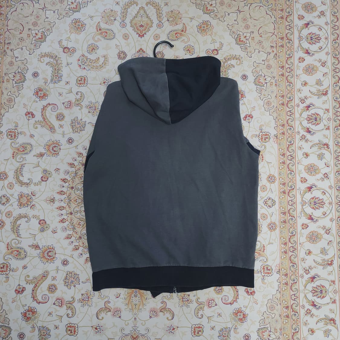 스파이더 코튼 남성 후드집업
100 상품이미지2