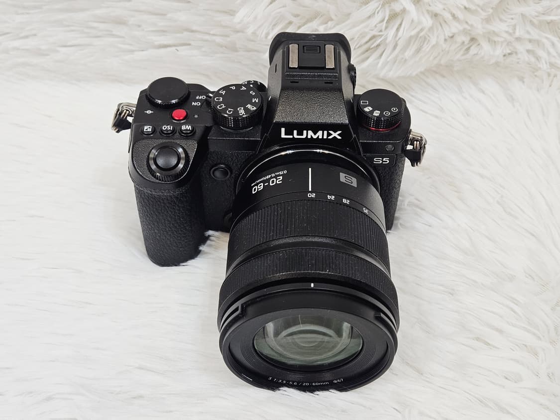 [민트] 파나소닉 루믹스 S5 + 20-60mm 번들렌즈 세트 판매 상품이미지4