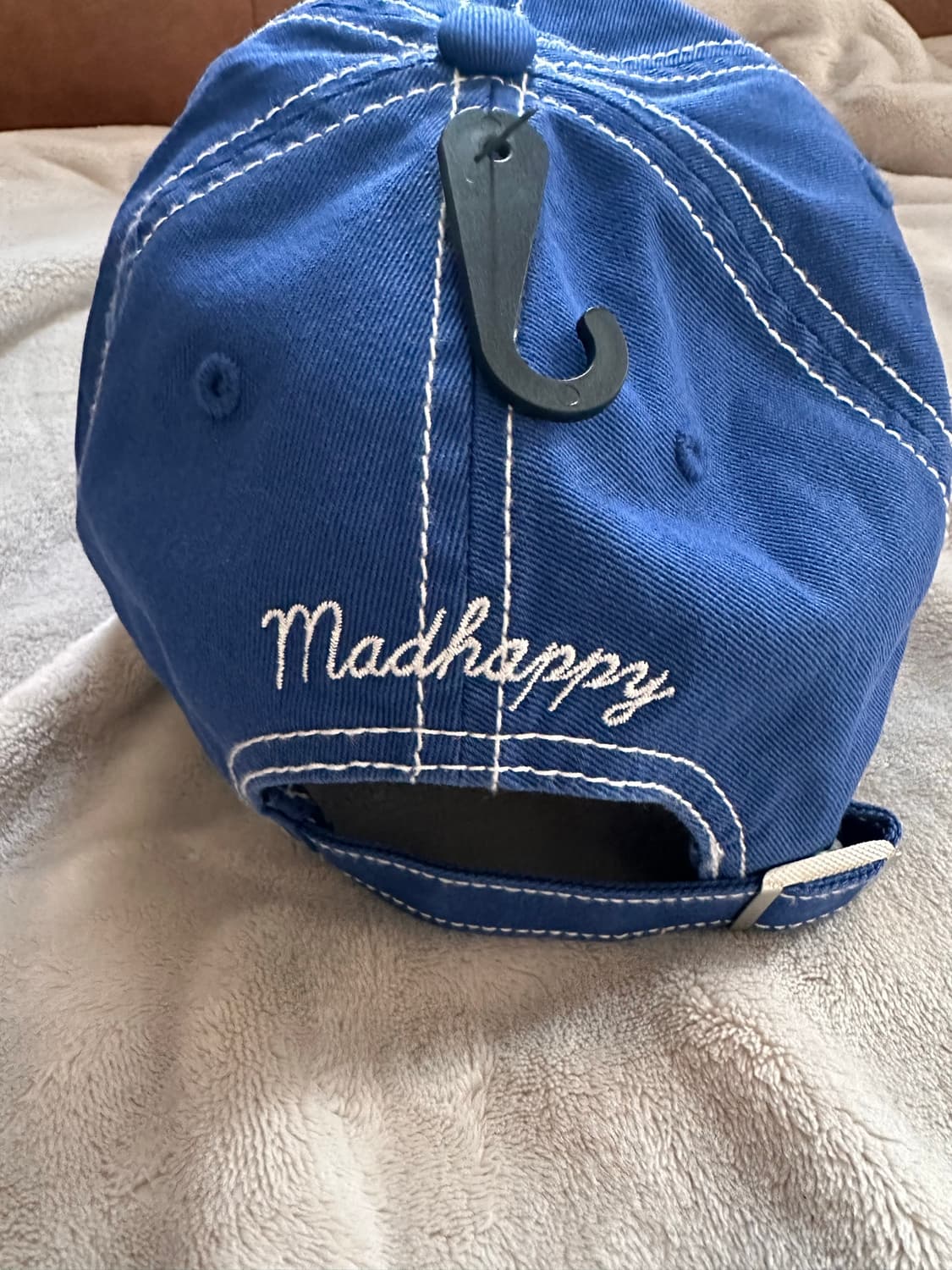 Madhappy 매드해피X LA다저스 콜라보 볼캡 팝니다.(새상품) 상품이미지2