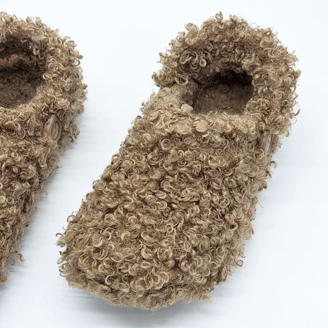 크록스 클래식 포우 두들 퍼 클로그 세피아 (M5 W7) 상품이미지4