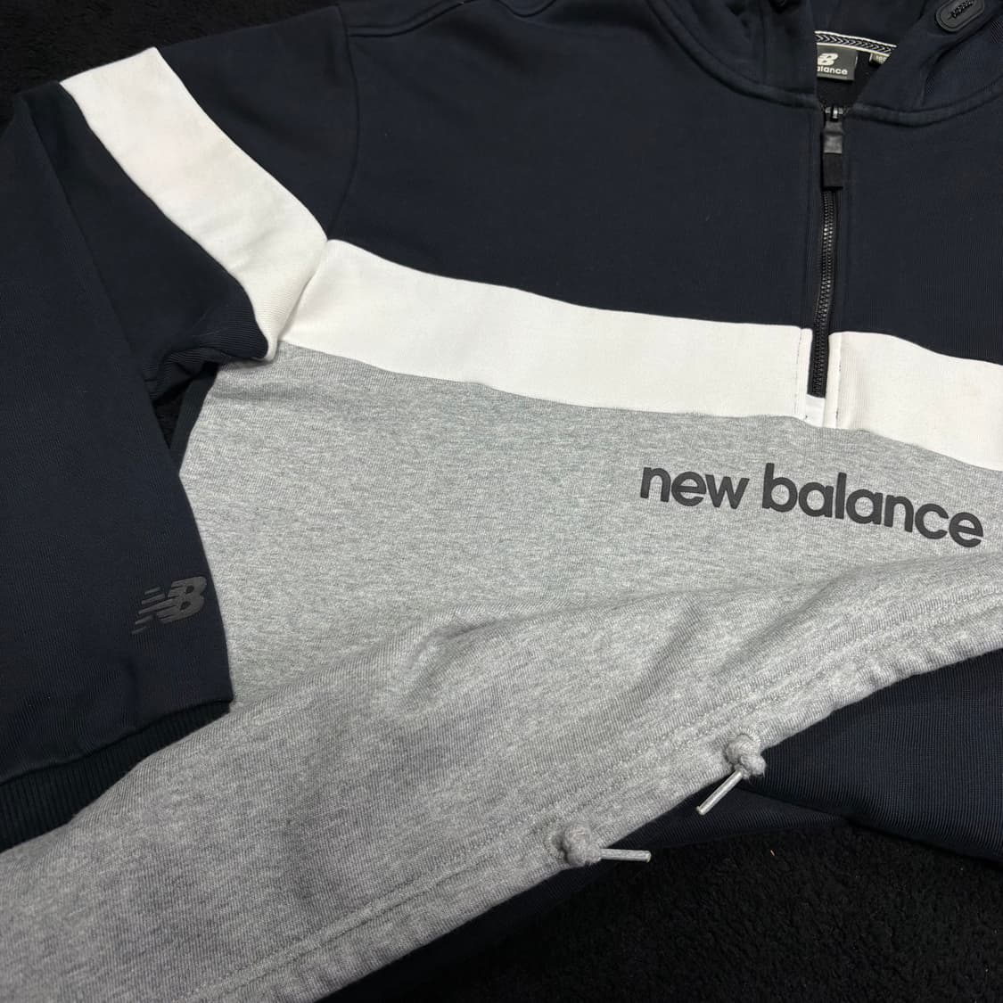 L 뉴발란스 네이비 후드티 상품이미지3
