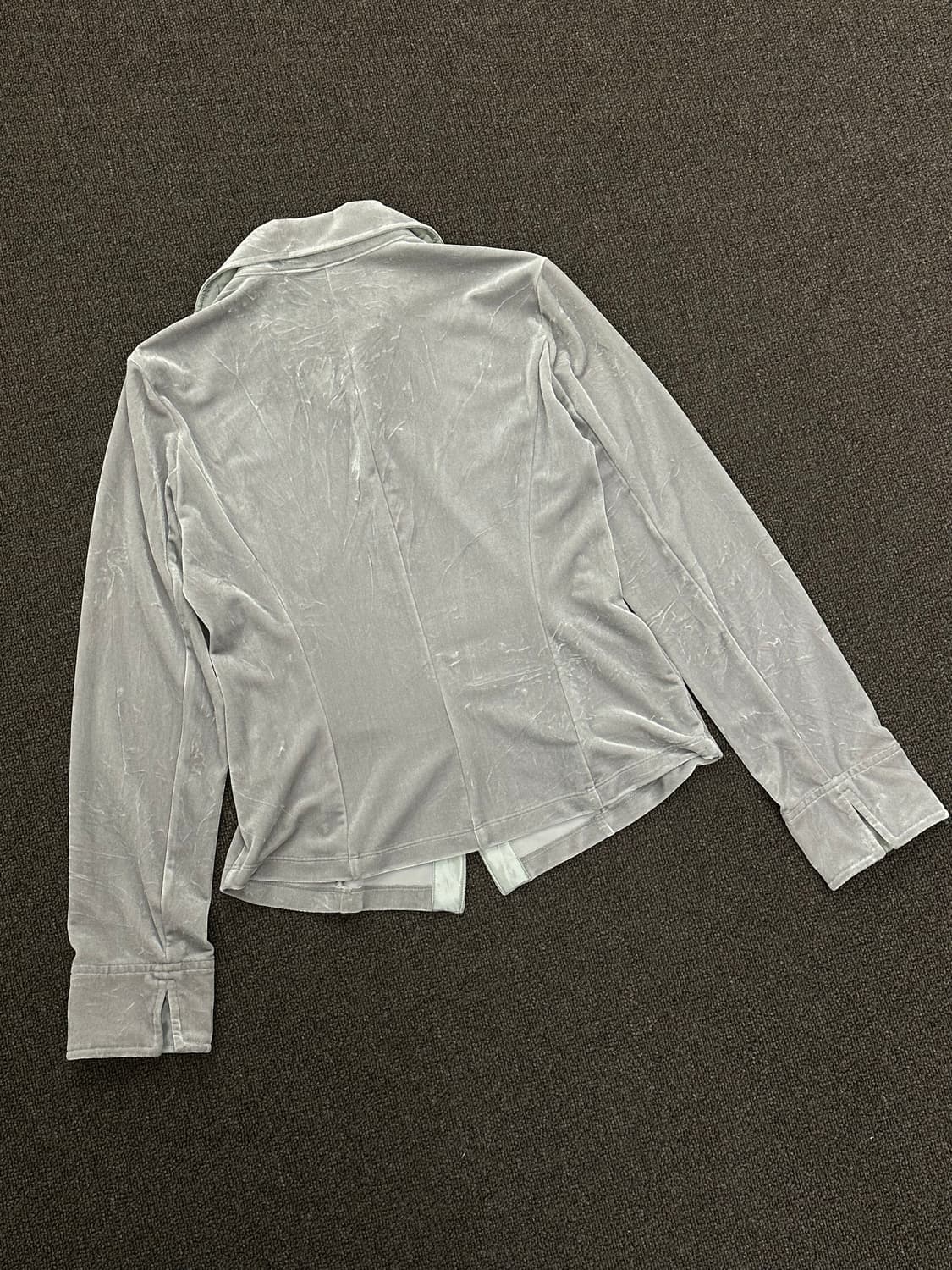 OS)Christian Aujard 빈티지 여성 그레이 벨벳 브이넥 셔츠 상품이미지4