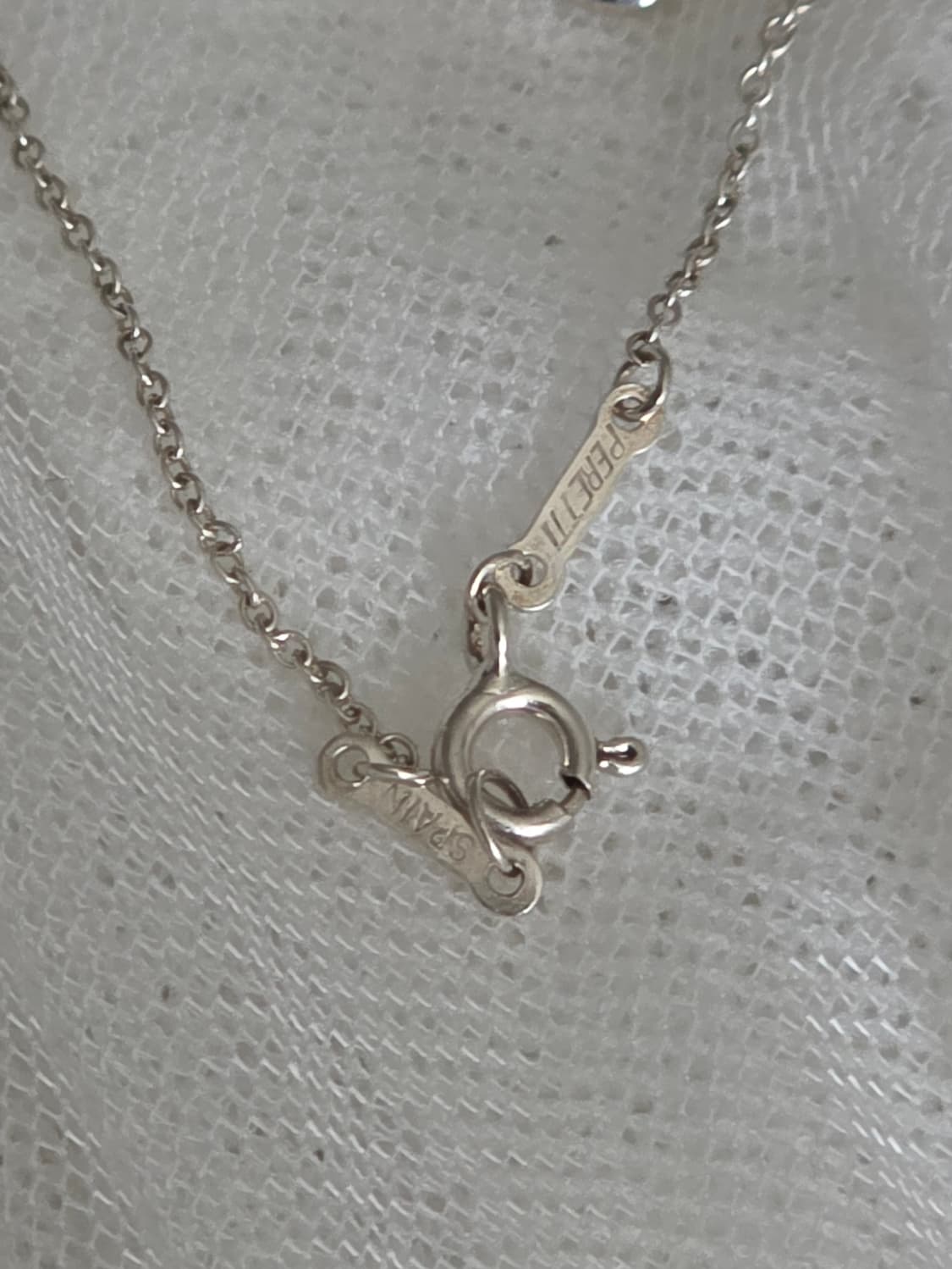 티파니앤코 엘사퍼레티  오픈하트 16mm 실버925 목걸이 상품이미지4