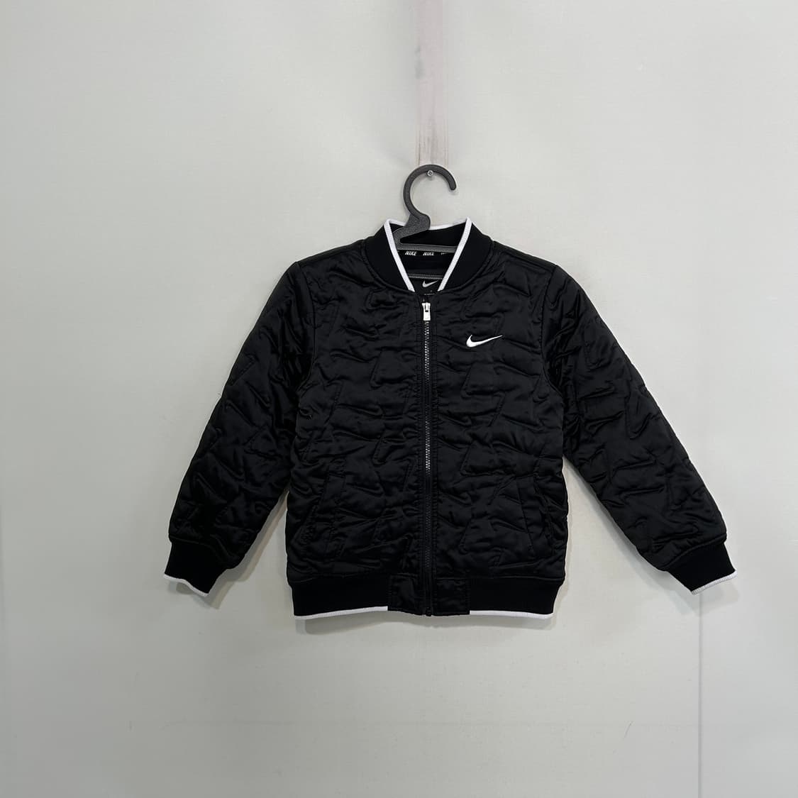 21FW 나이키 키즈 경량패딩 130 상품이미지1