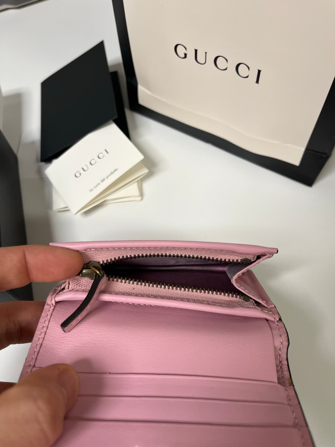 구찌 GG 스트로베리 카드지갑 상품이미지3