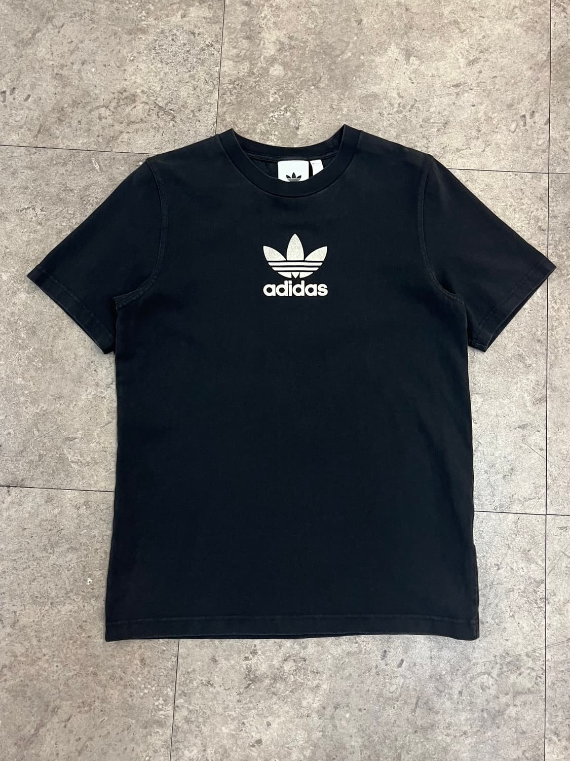 아디다스 반팔티 블랙 S #csz4085 상품이미지4