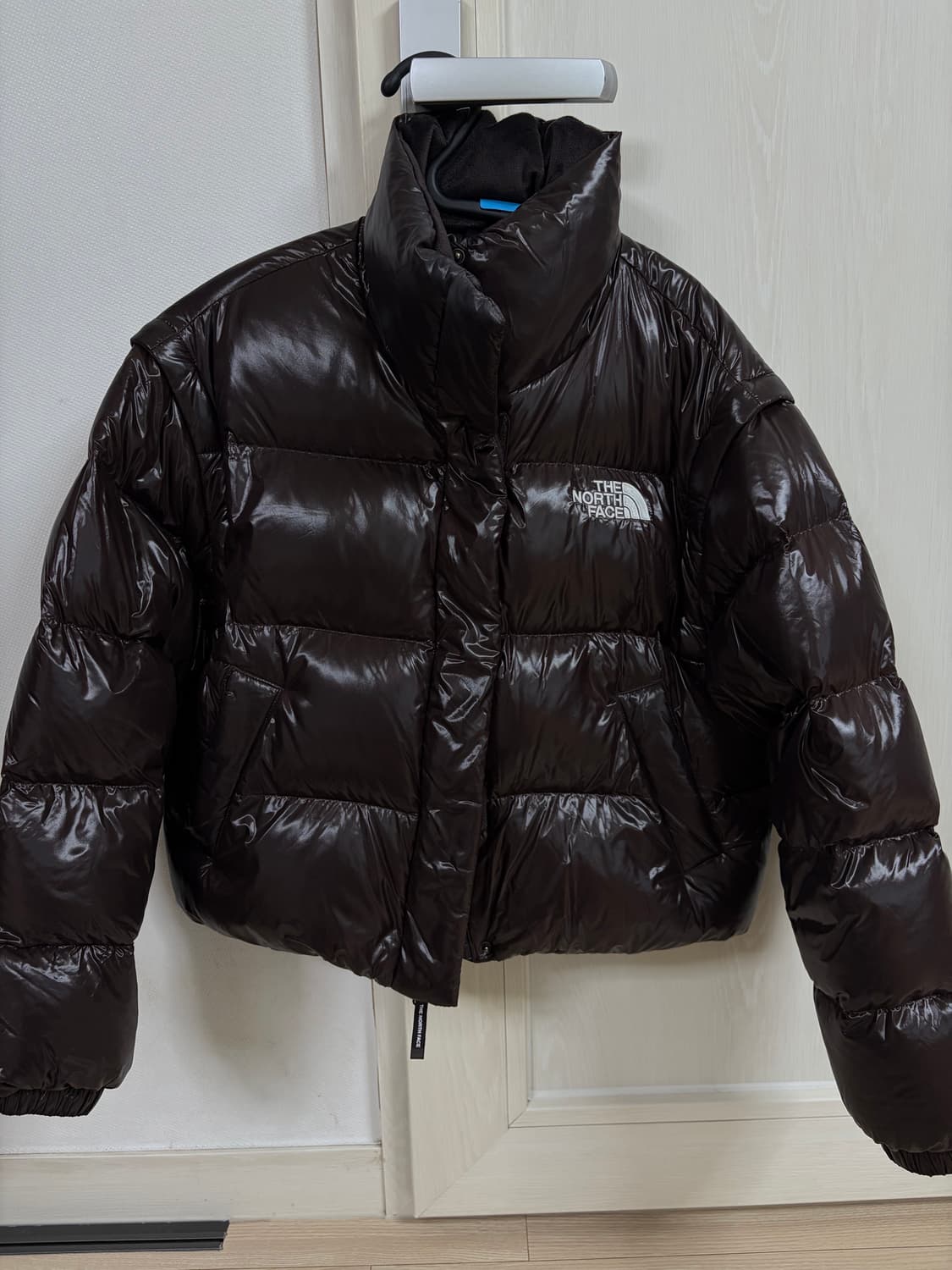 노스페이스 글로시 디테쳐블다운 자켓 NJ1DQ88K 초콜릿컬러 90(M) 상품이미지2