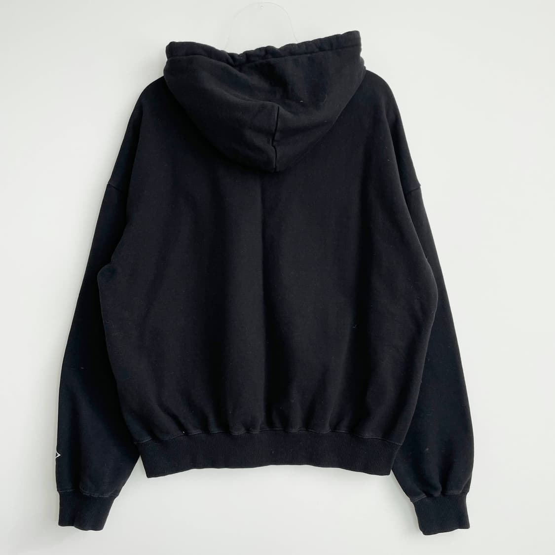 F1 오아이오아이 빅 로고 후드티셔츠 프리사이즈 상품이미지3