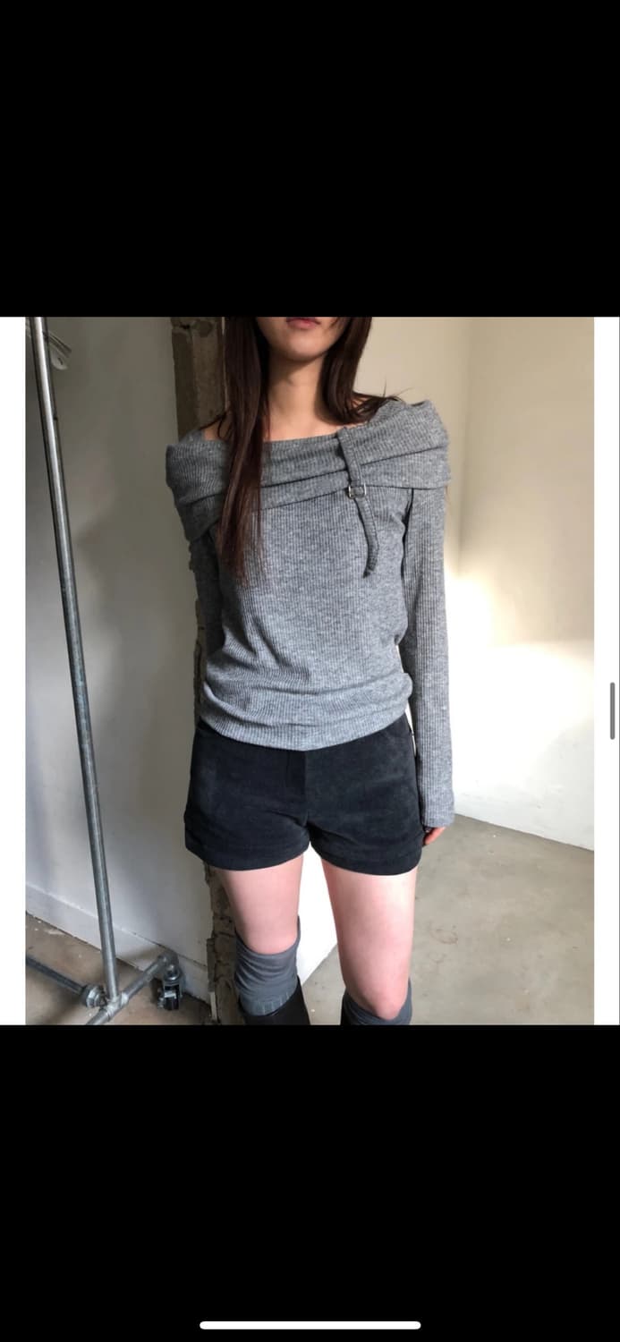 새상품 오프숄더 니트 티셔츠 상품이미지4