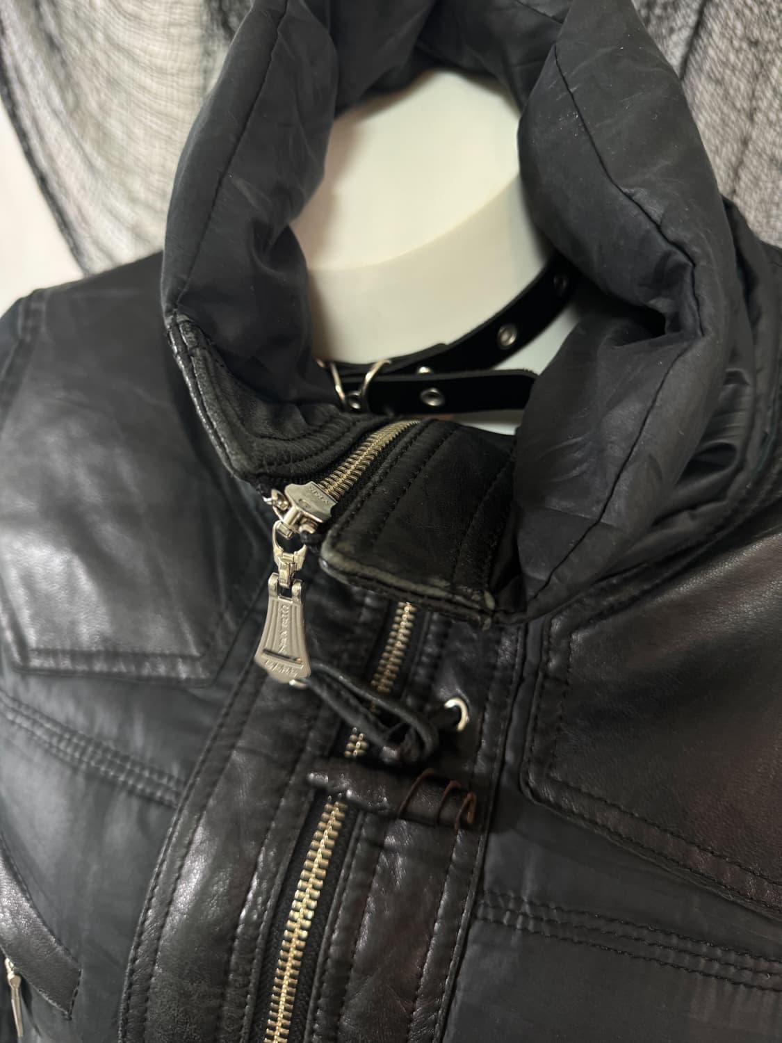 high neck detail long padding 상품이미지3