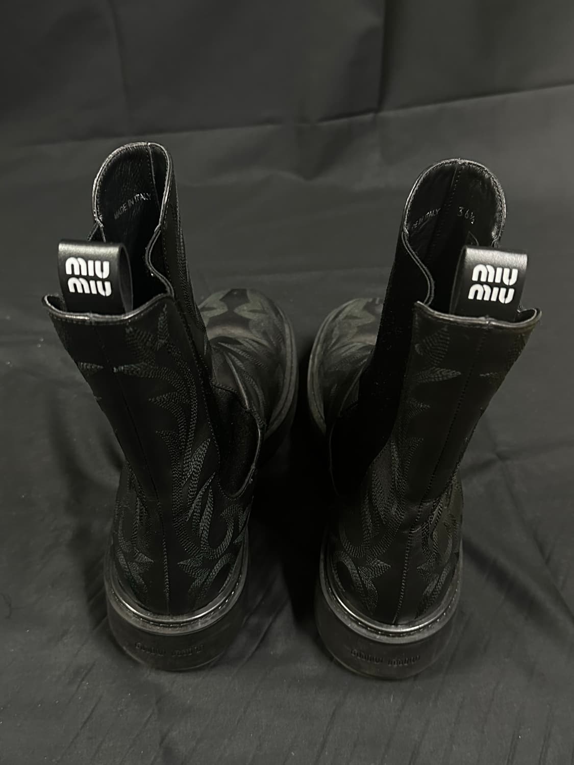 미우미우 플레임 디테일 플랫폼 부츠 235mm 상품이미지4