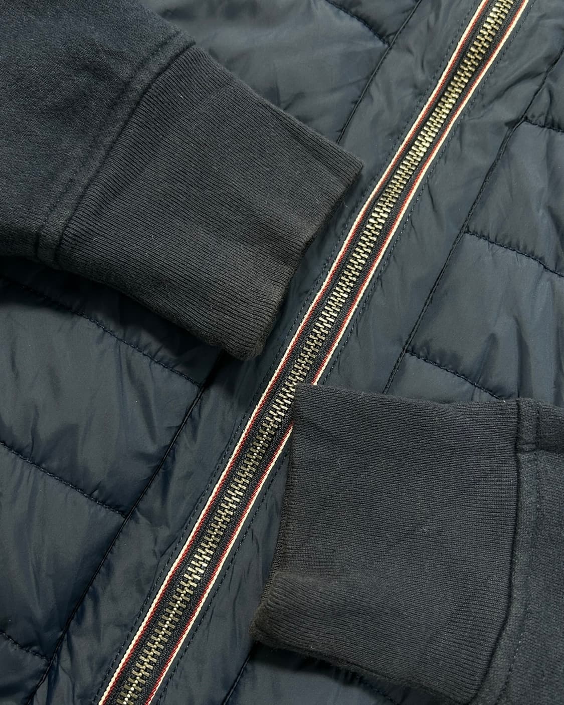 타미힐피거 네이비 경량 패딩 집업 상품이미지5