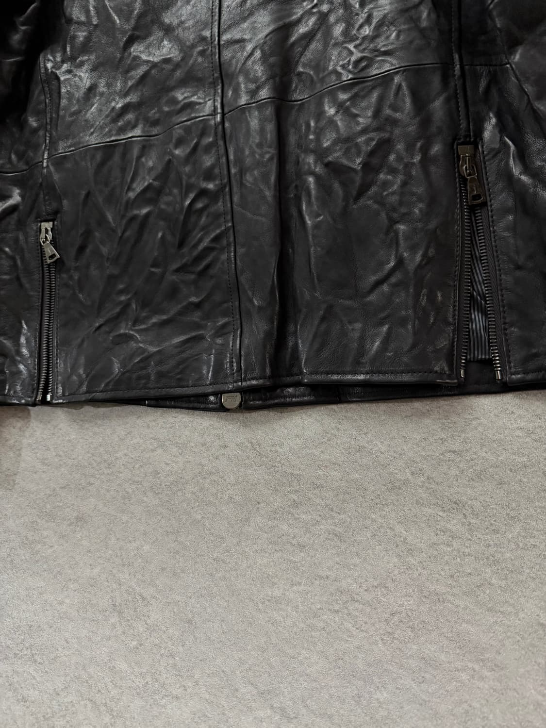 존바바토스 주름가공 크링클 레더자켓 상품이미지10