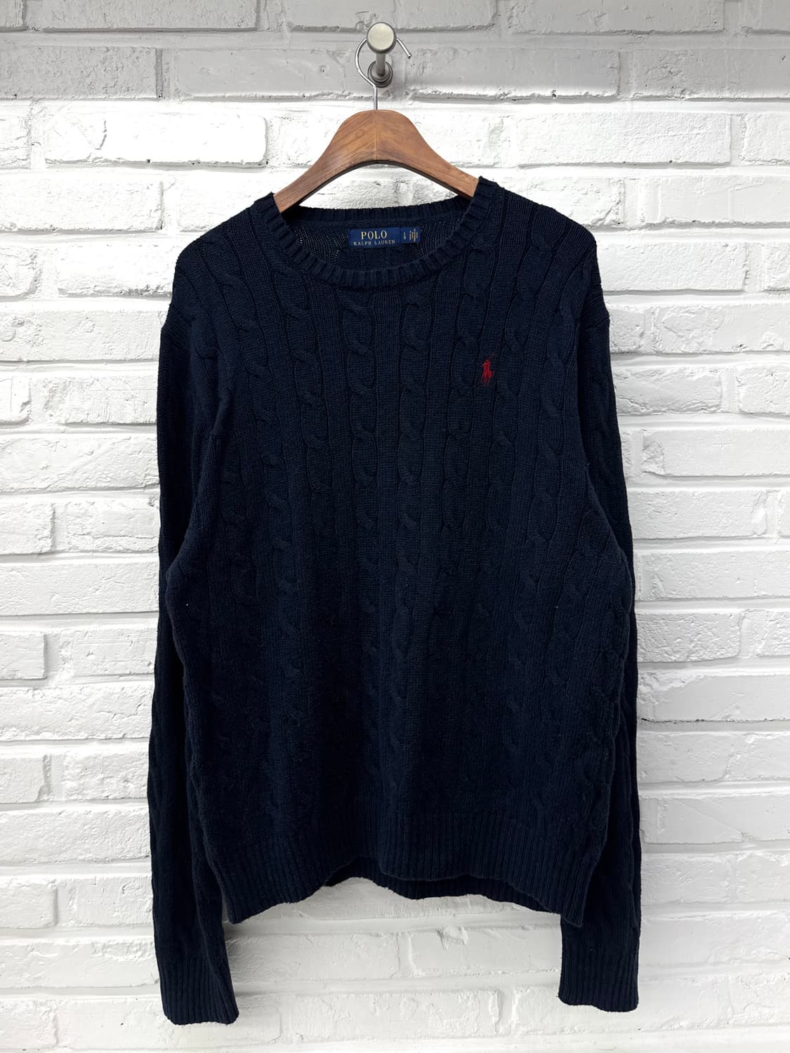폴로 네이비 꽈베기 니트 상품이미지3