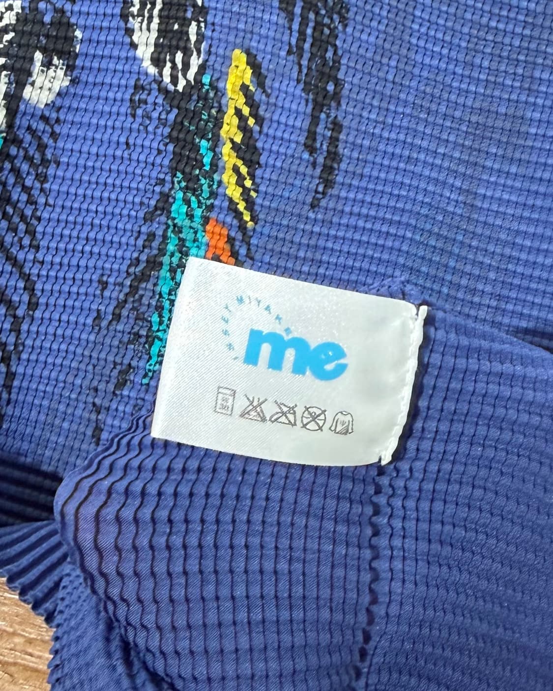 이세이 미야케 미 블루 터틀넥 롱 슬리브 상품이미지8