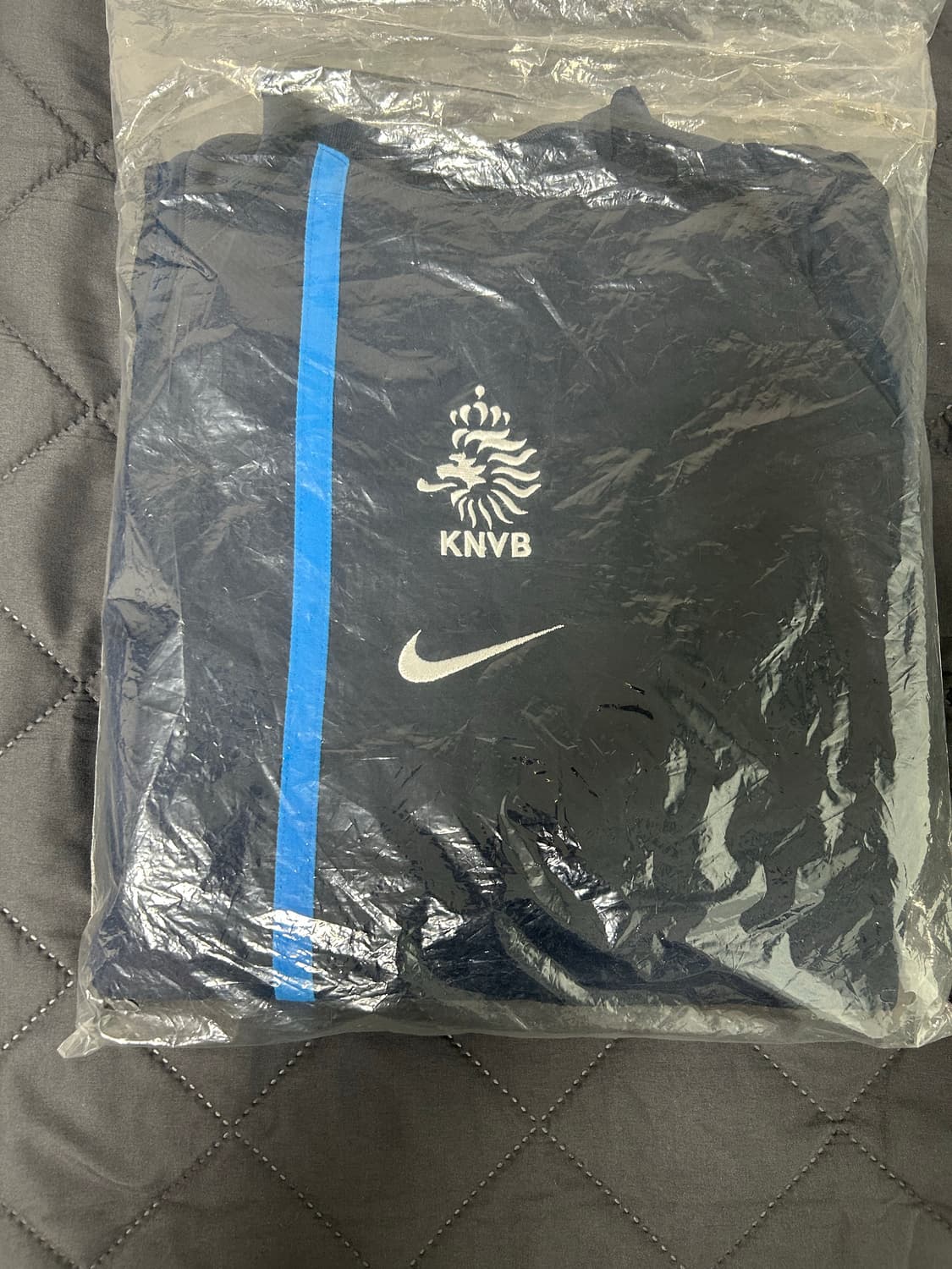 나이키 02/04네덜란드 국가대표 퍼포먼스 쉘탑 상품이미지2